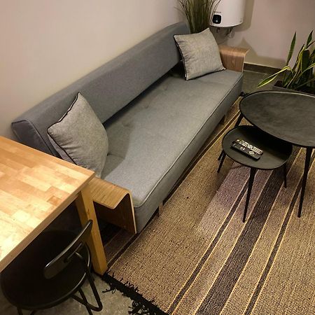 Oasis Apartments & Studios Old Town Center Барселона Екстериор снимка