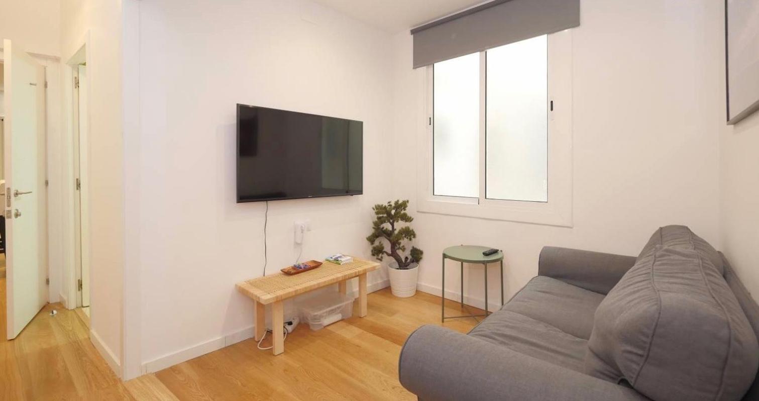 Oasis Apartments & Studios Old Town Center Барселона Екстериор снимка