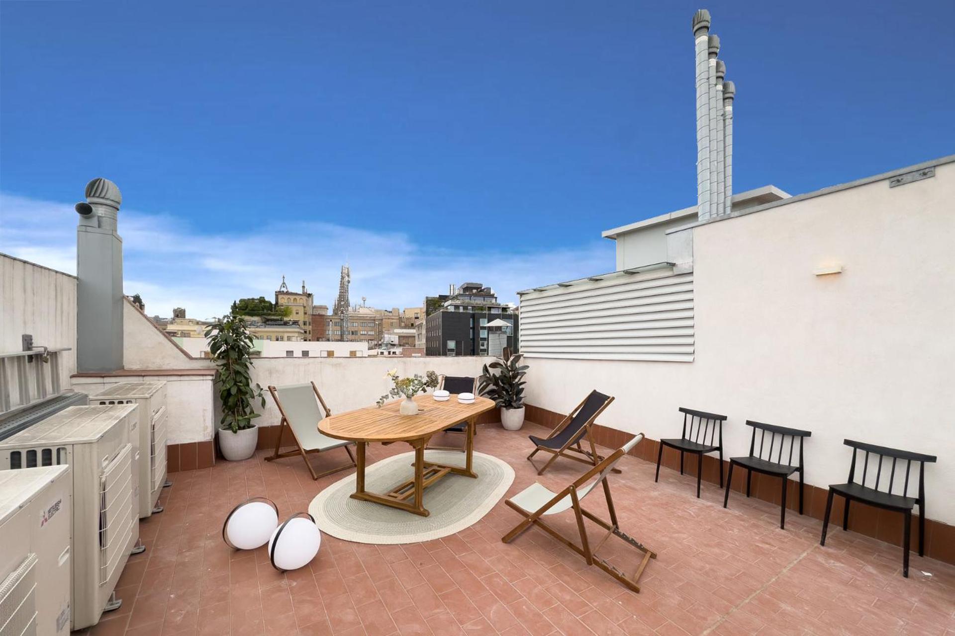 Oasis Apartments & Studios Old Town Center Барселона Екстериор снимка