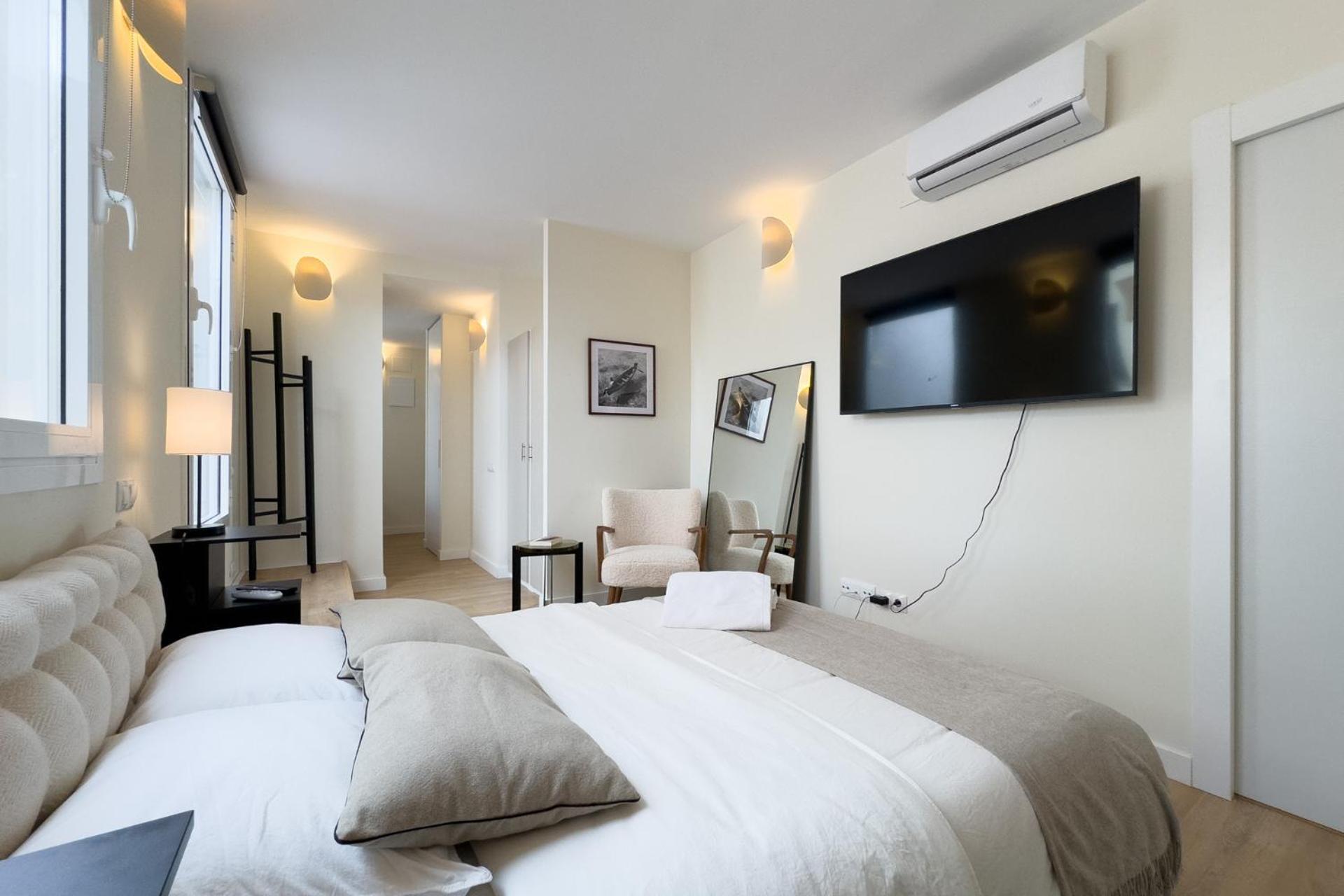 Oasis Apartments & Studios Old Town Center Барселона Екстериор снимка